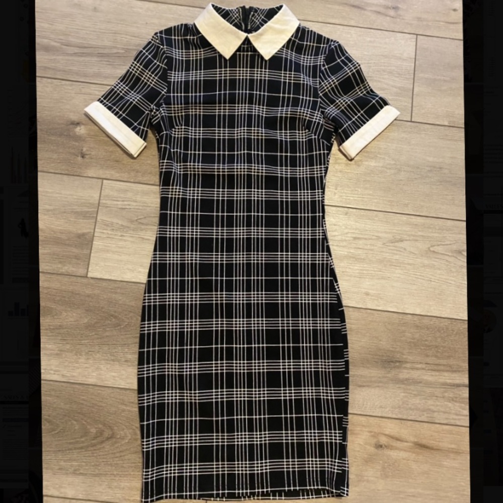 Cute form fitting dress